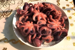 The recipe for blanching octopus