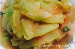 The method of stir frying watermelon rind