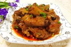 The method of steaming pork ribs with fermented black beans