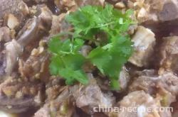 The method of steaming pork ribs with sand tea sauce