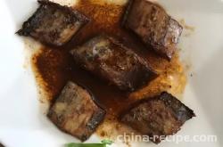 The method of making spicy fried hairtail