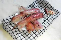 The method of boiling boiled skin shrimp