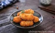 The method of making crispy taro paste rolls