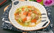 The method of stir frying cabbage and carrots