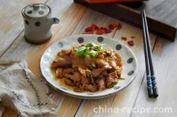 The recipe for spicy cumin chicken gizzard