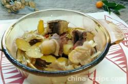 The method of steaming duck with ginger mother