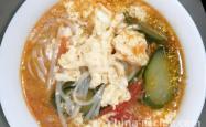 Recipe for Tomato, Cucumber, and Egg Noodles