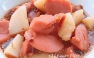 The recipe for stewed sausage with potatoes