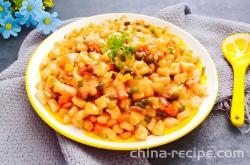 The method of stir frying lumps