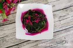 The method of stir frying red amaranth