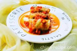 The method of making cabbage meat rolls
