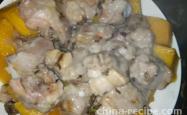 The method of steaming pork ribs with pumpkin