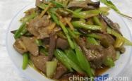 The method of making pickled pork liver with pickled peppers