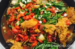 The recipe for braised spicy fish