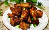 The recipe for cumin garlic flavored pork ribs