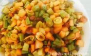 The recipe for spicy potato and diced beans