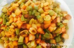 The recipe for spicy potato and diced beans