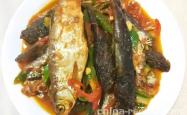 The recipe for sour and spicy small river fish fry
