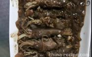 The recipe for black pepper beef enoki mushroom