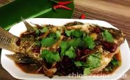 The recipe for braised Fushou fish