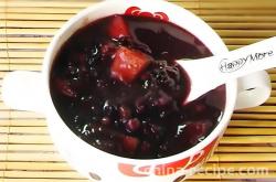 Practice of Black Rice, Red Bean and Apple Congee