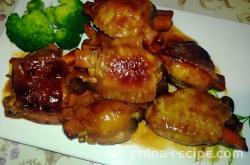 The recipe for boneless chicken wings wrapped in vegetables