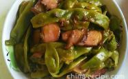 The method of stewing tofu with preserved meat