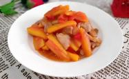The method of stir frying papaya meat