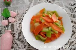The method of stir frying carrots with Xihu