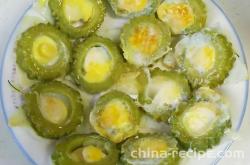 The recipe for bitter melon quail eggs