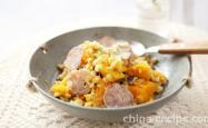 The recipe for brown rice, pumpkin, and bacon rice