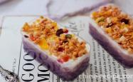 The method of making purple sweet potato paste yogurt box