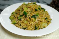 Fried Rice with Cucumber, Vegetable and Egg