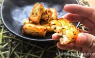 The recipe for scallion flavored mochi rice cake