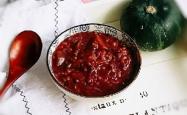 Practice of black rice and red bean Congee