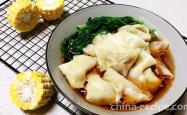 The recipe for making pork and sweet corn filling dumplings