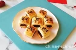 The method of making jujube paste crispy in one bite