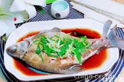 The recipe for scallion oil bream