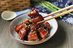 The recipe for sweet and sour pork belly