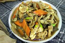 The method of stir frying mushrooms