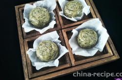 The method of making Chaoshan Mouse Qu Cake
