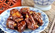 The method of making tangerine peel sweet and sour pork ribs