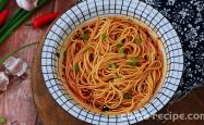 The method of mixing sour and spicy noodles