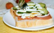The recipe for fried egg bacon sandwich