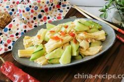 How to mix Rolls of dried bean milk creams and cucumber in cold sauce