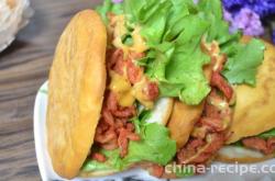 The recipe for Dingxiangfang pork tenderloin patty