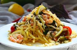 The recipe for sour and spicy papaya