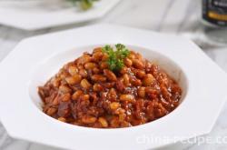 The method of making tomato sauce soybeans