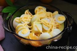 The recipe for quail egg fruit salad