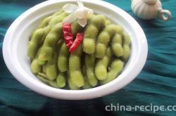 The recipe for braised edamame